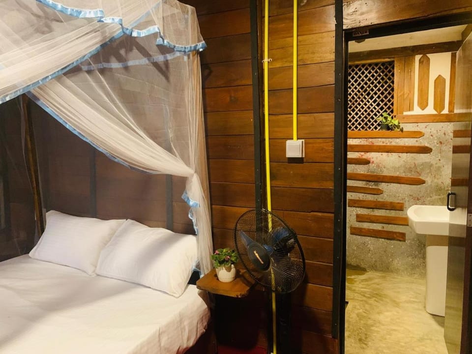 Bathroom, Photo of the whole room, Bedroom