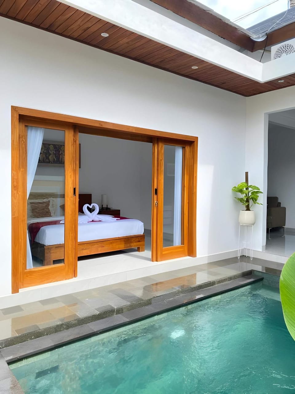 Property building, Bedroom