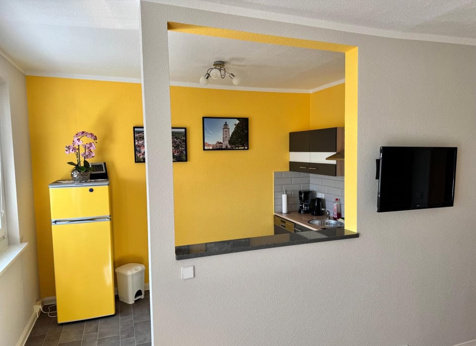 Kitchen or kitchenette, kitchen