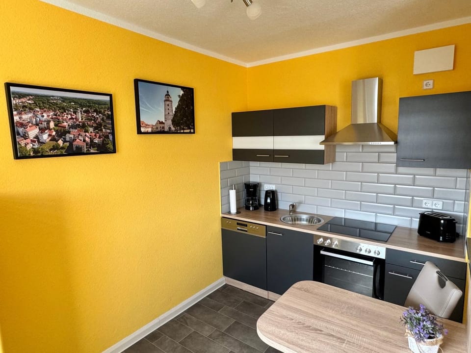 Kitchen or kitchenette, stove, kitchen