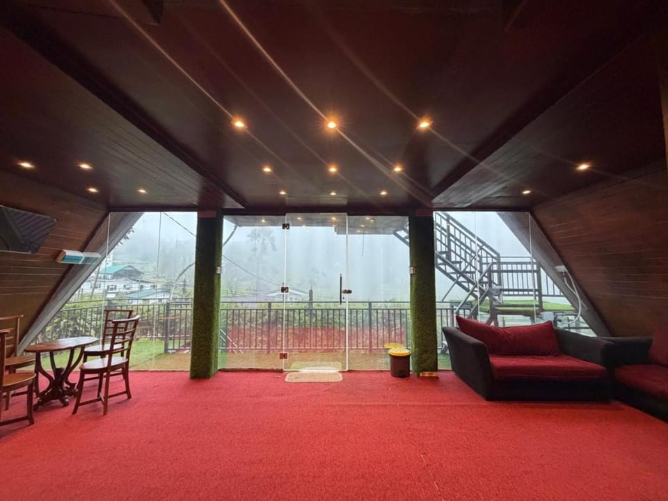 ACN Strawberry Cabana Apartment in Nuwara Eliya