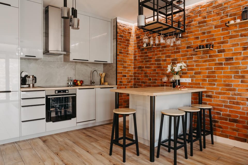 Coffee/tea facilities, Kitchen or kitchenette, Dining area, dishwasher, minibar, oven, stove
