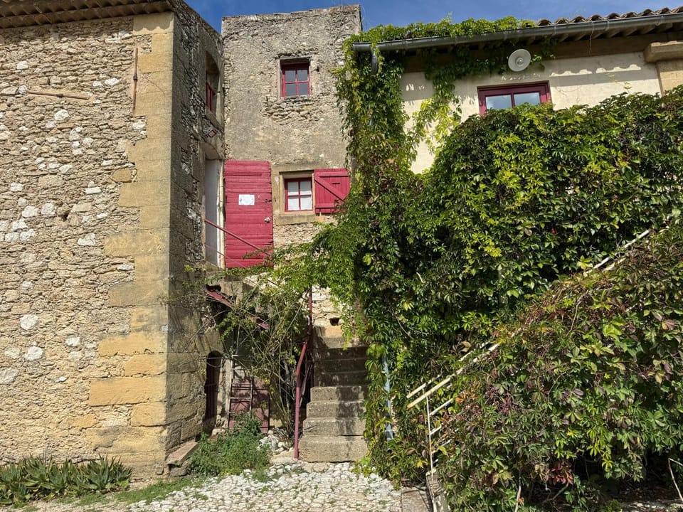 Property building, Spring, Day, Garden view