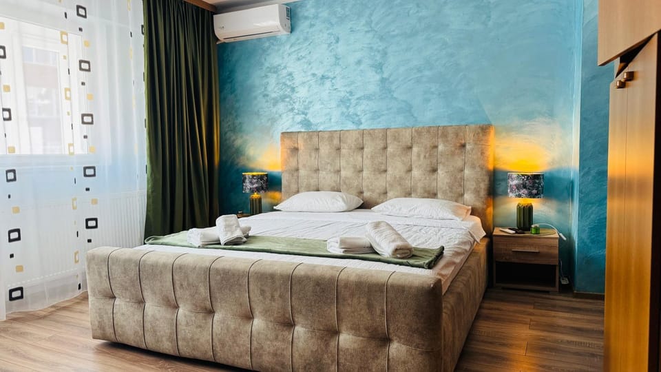 SHoliday 1 Bedroom Balcony &Free Parking Apartment in Timisoara