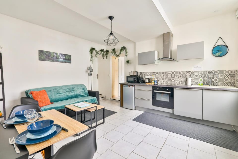 Coffee/tea facilities, Living room, heating, internet, kitchen