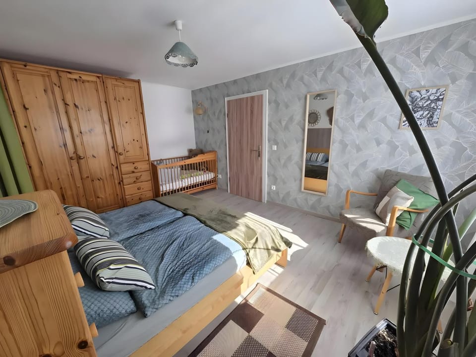 Living room, Bedroom