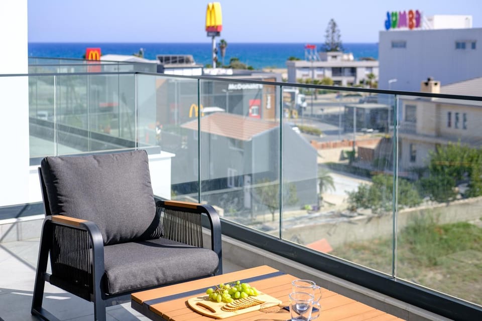 Day, View (from property/room), Balcony/Terrace, Sea view