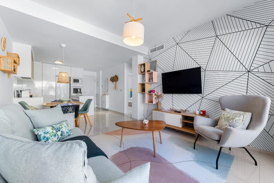 Communal lounge/ TV room, Living room