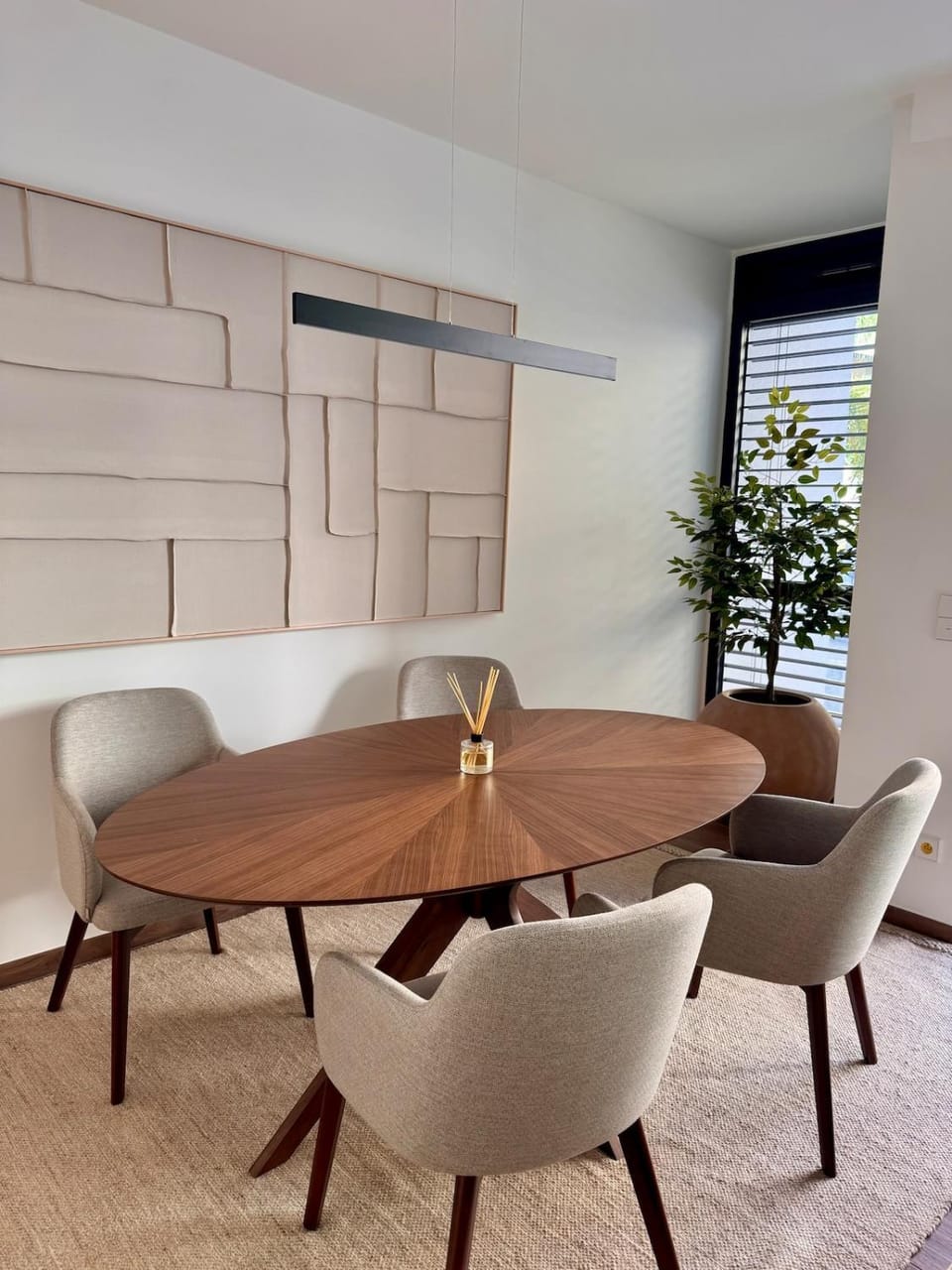 Seating area, Dining area