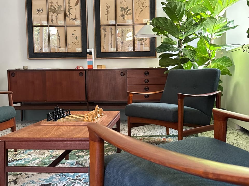Seating area