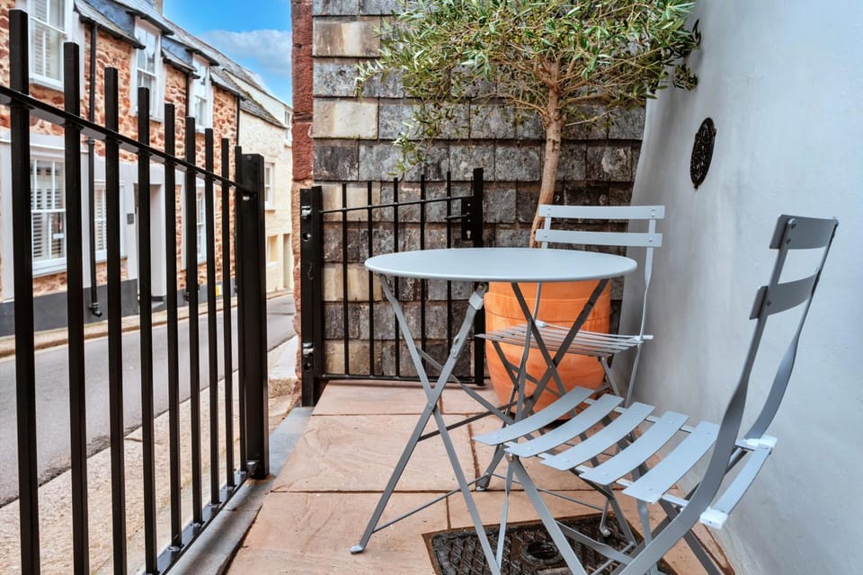 Patio, Off site, Balcony/Terrace, Dining area