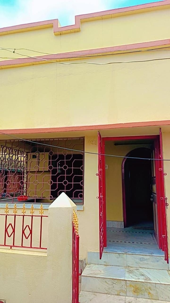Roy's Villa Villa in Kolkata