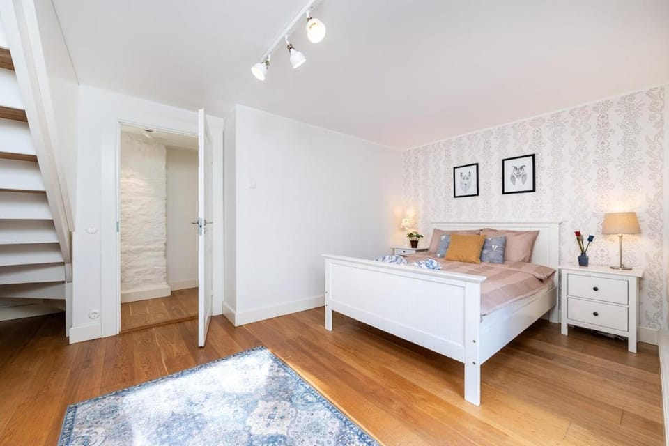 2-story Loft, Large terrace, Next to Old Town Apartment in Tallinn