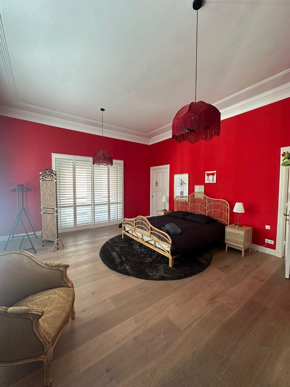 Romantic Rouge Suite - With Round Bath Hotel in The Hague