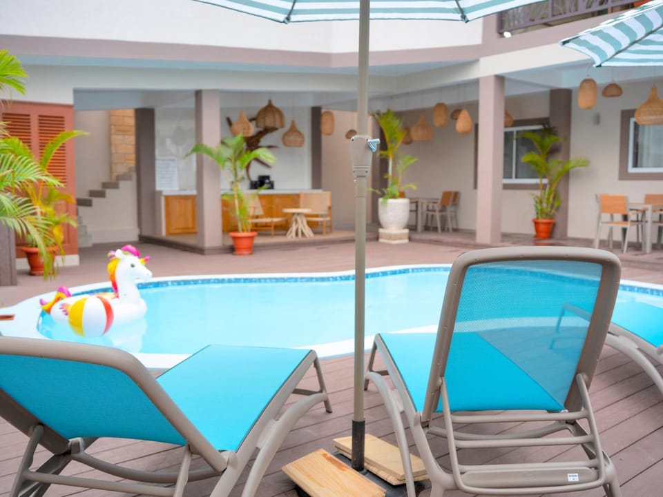 Pool view, Swimming pool, sunbed