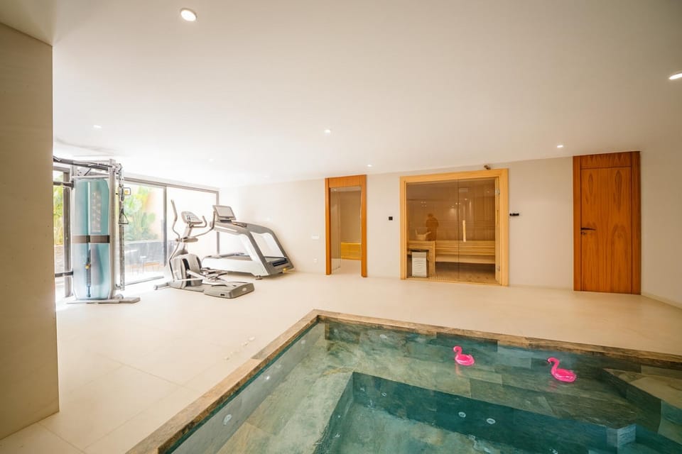 Hot Tub, Sauna, Spa and wellness centre/facilities