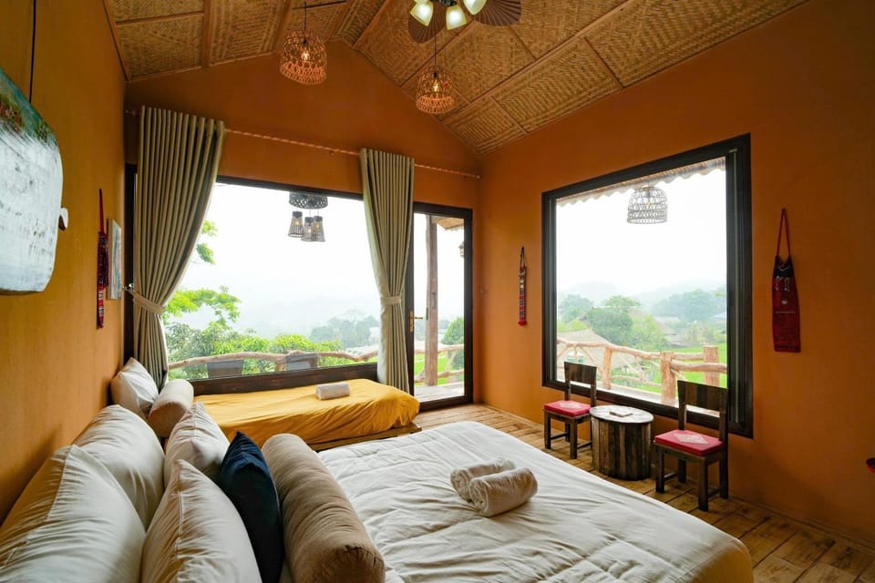 Bed, Photo of the whole room, Bedroom, Mountain view