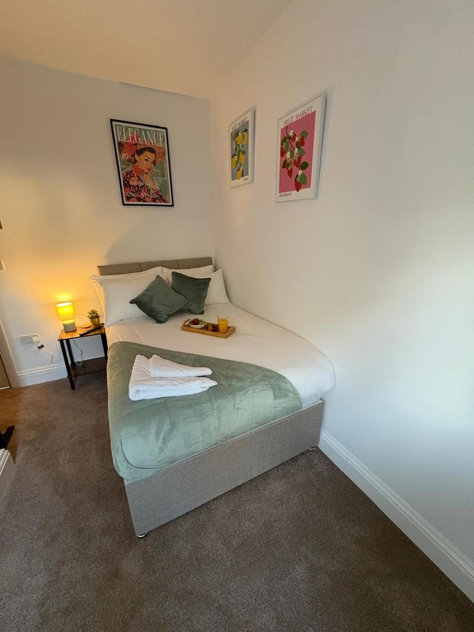 Central Peterborough Studio 5 Apartment in Huntingdonshire District