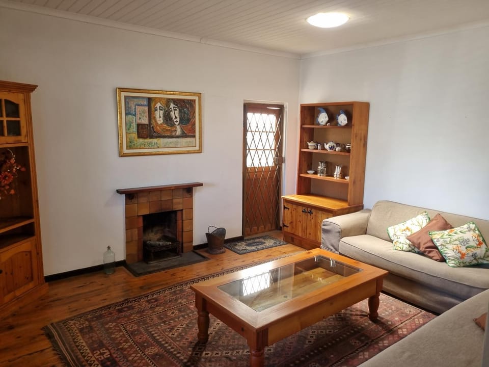 3 On Herschell Apartment in Cape Town