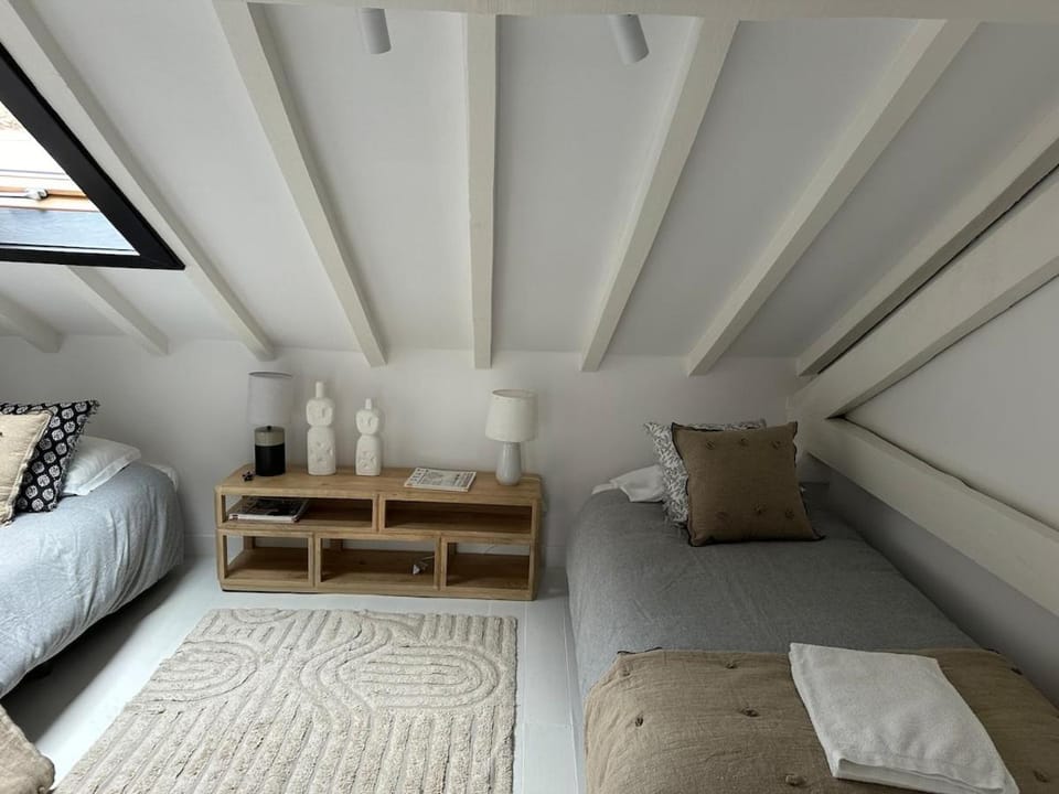 Royal Barn Loft Apartment in Lisbon District
