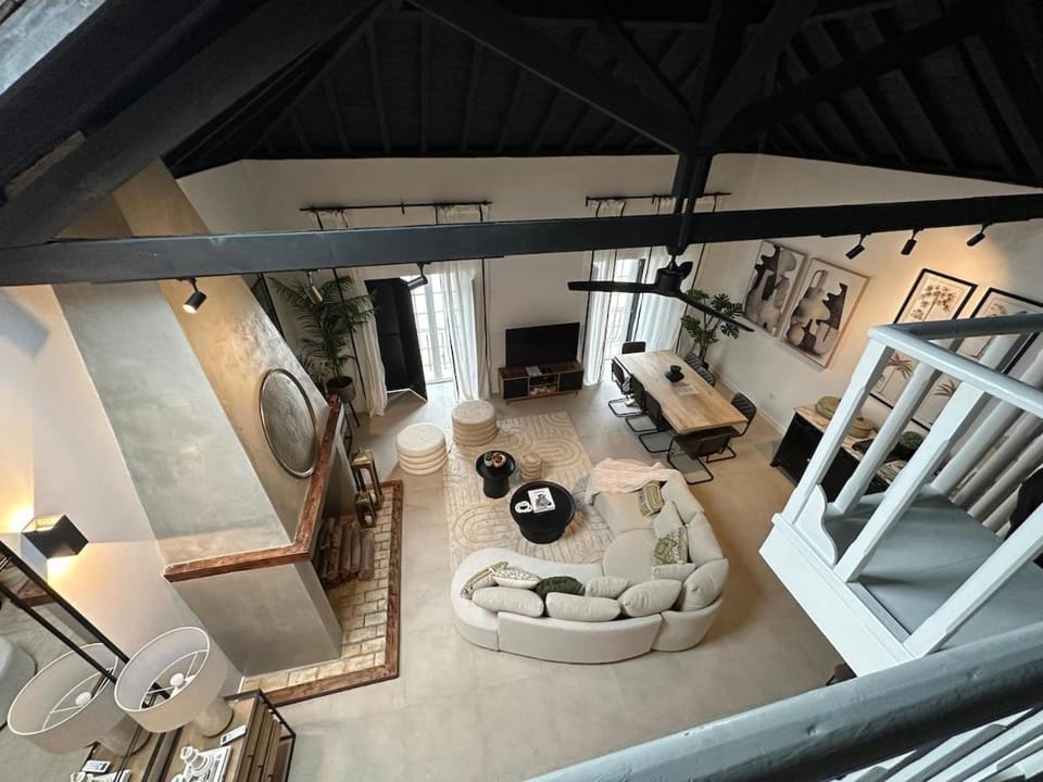 Royal Barn Loft Apartment in Lisbon District