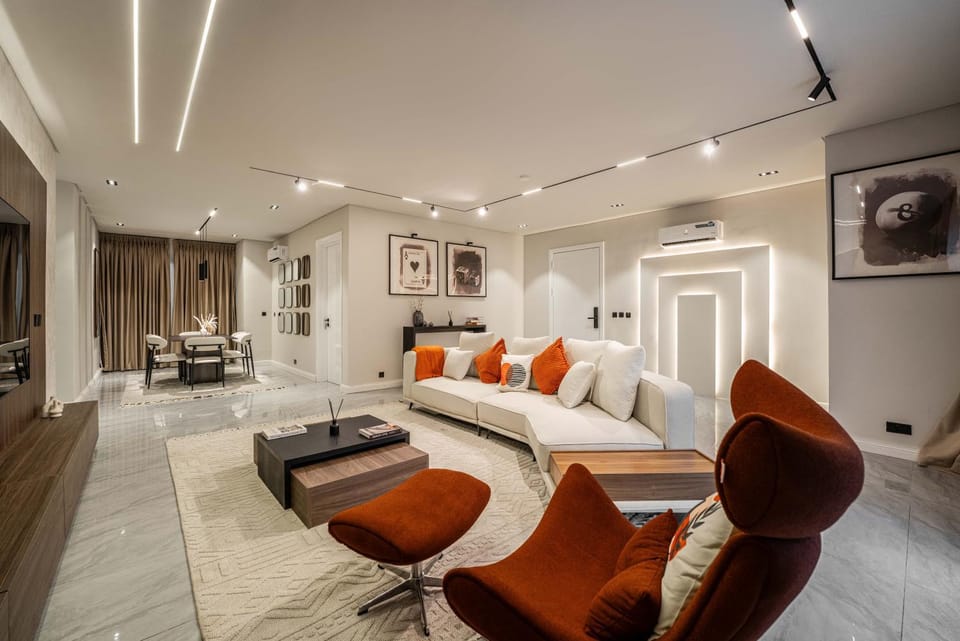 TV and multimedia, Living room, Photo of the whole room, Seating area, Dining area, internet, air conditioner