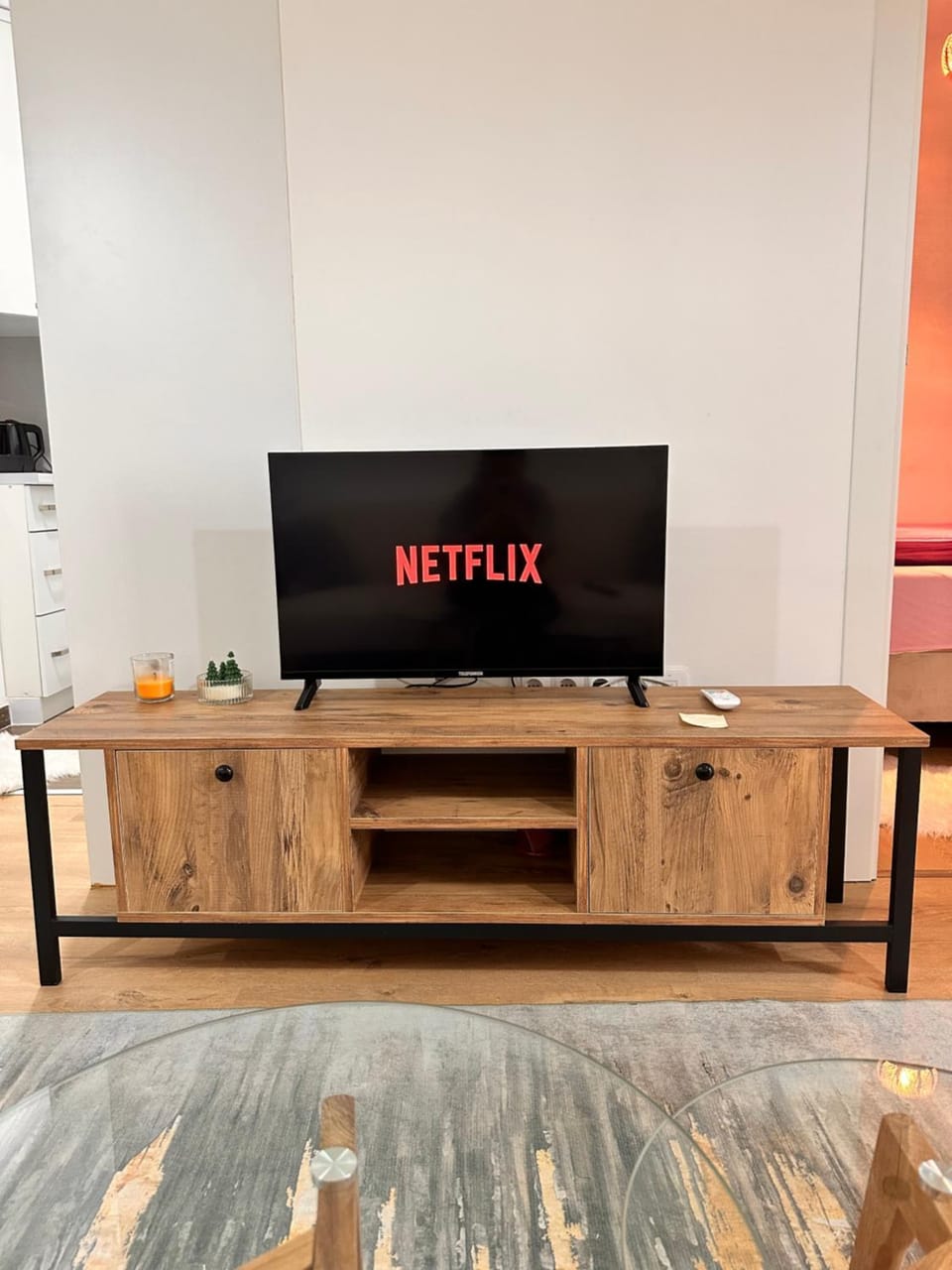 TV and multimedia, Evening entertainment