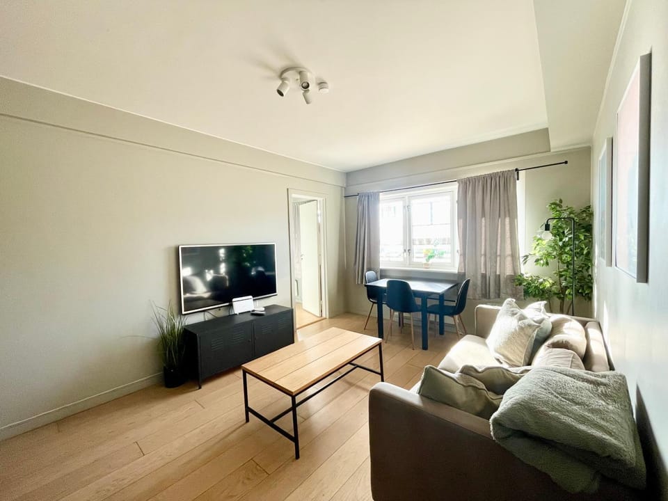 2 bedroom apartment with great views at Løkka Apartment in Oslo