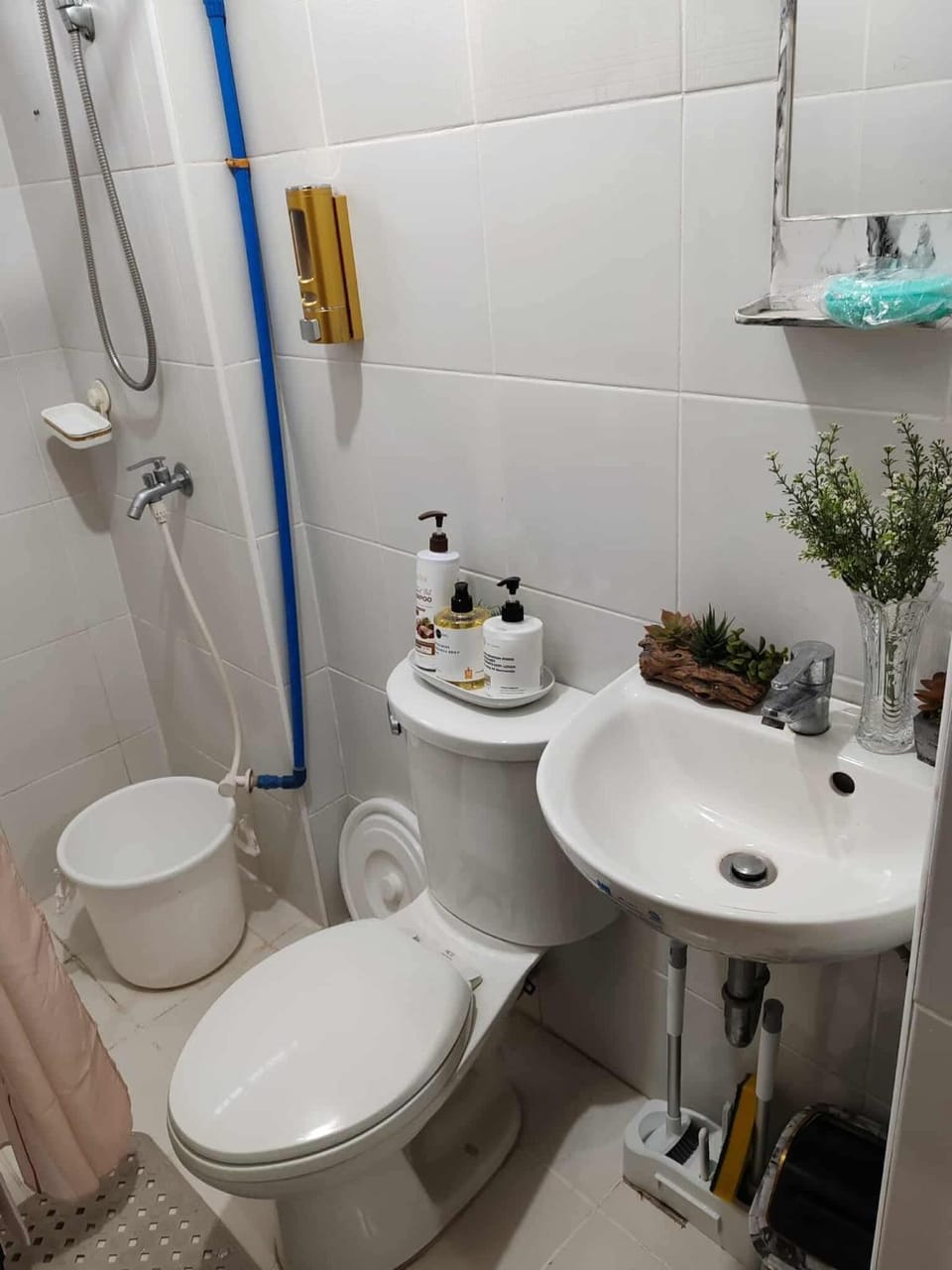 Cambridge cozy 2BR condo Apartment hotel in Pasig