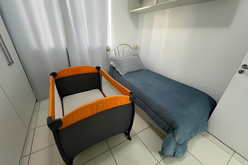 Bed, Bedroom, cot