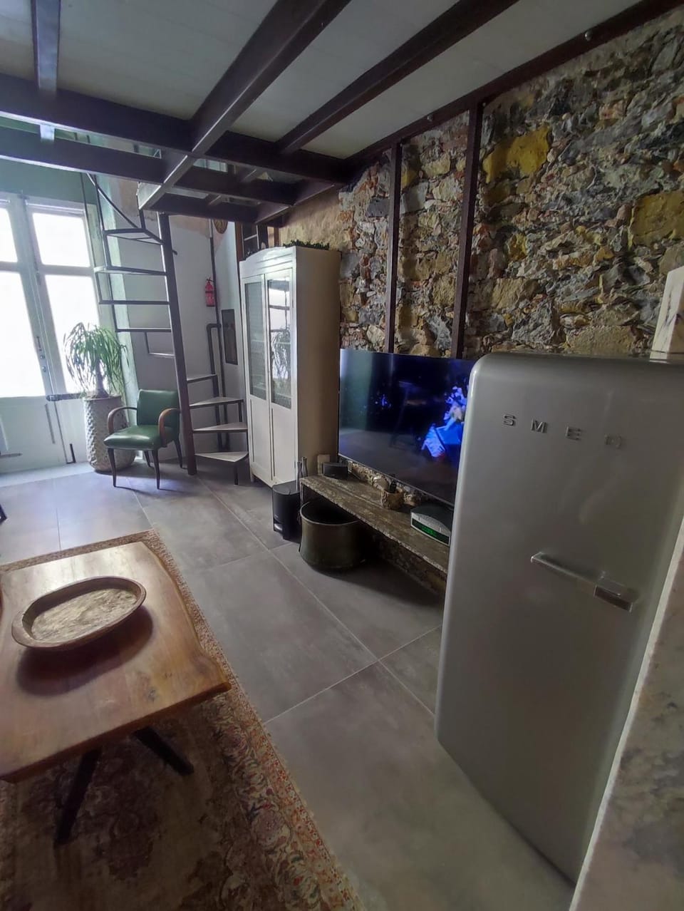Property building, Living room