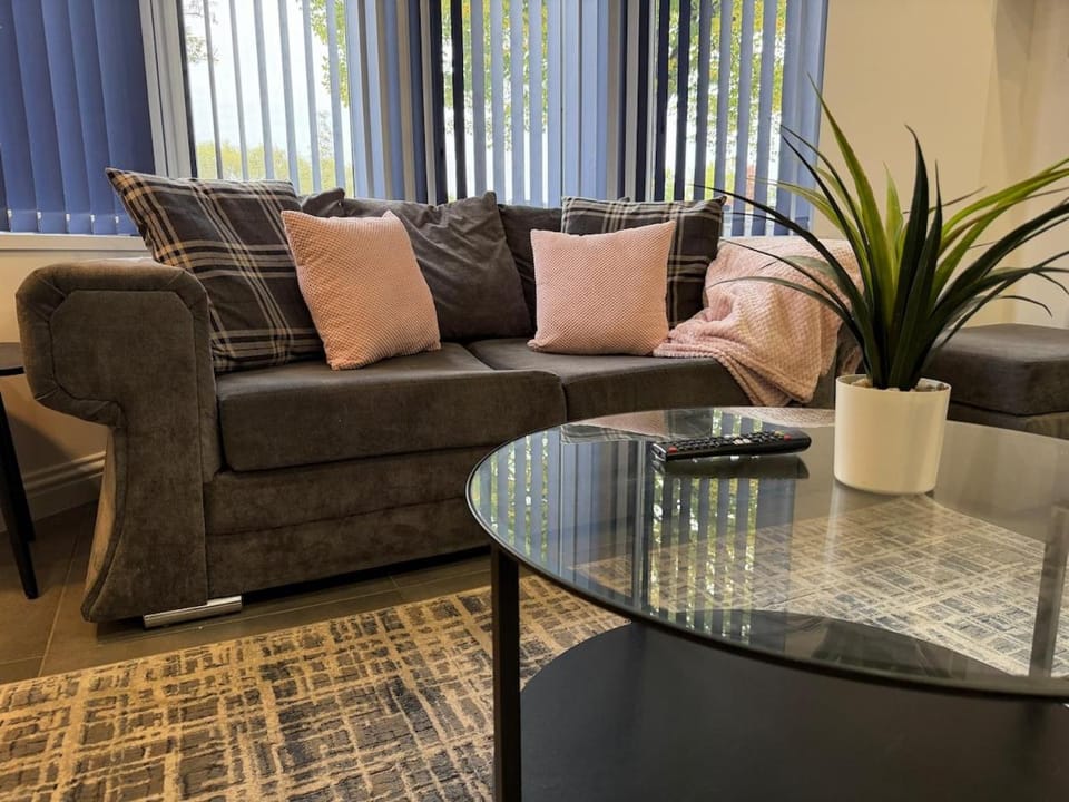 Central Embankment View Apartment 1BR Apartment in Cardiff