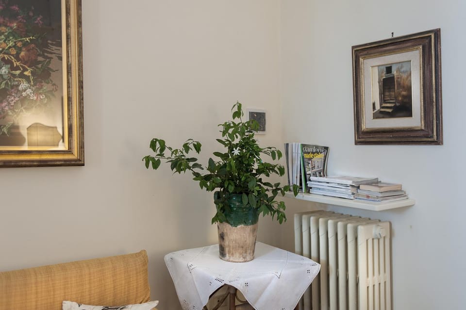 Property building, Living room
