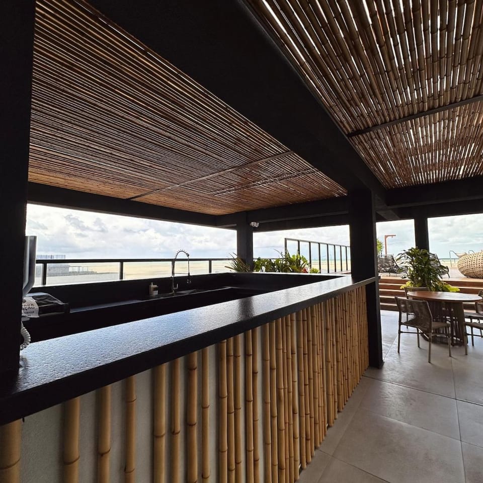 Apartamento Pé na Areia com Vista Mar - Restinga Apartment in Cabedelo