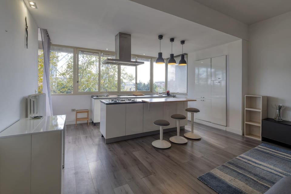 Kitchen or kitchenette, Living room