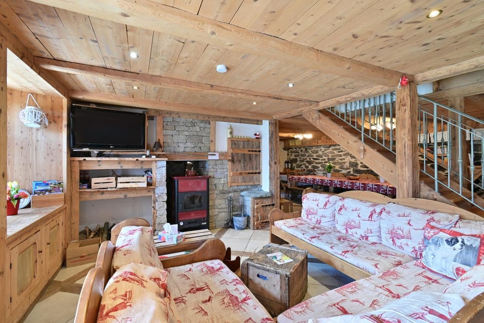 La Ferme D'aurélie Bed and Breakfast in Montvalezan