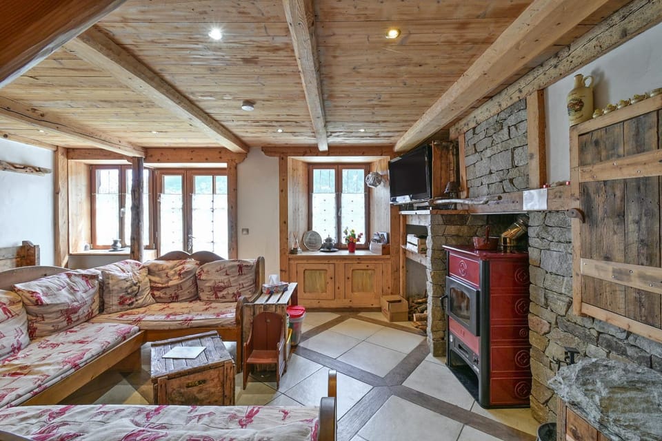 La Ferme D'aurélie Bed and Breakfast in Montvalezan