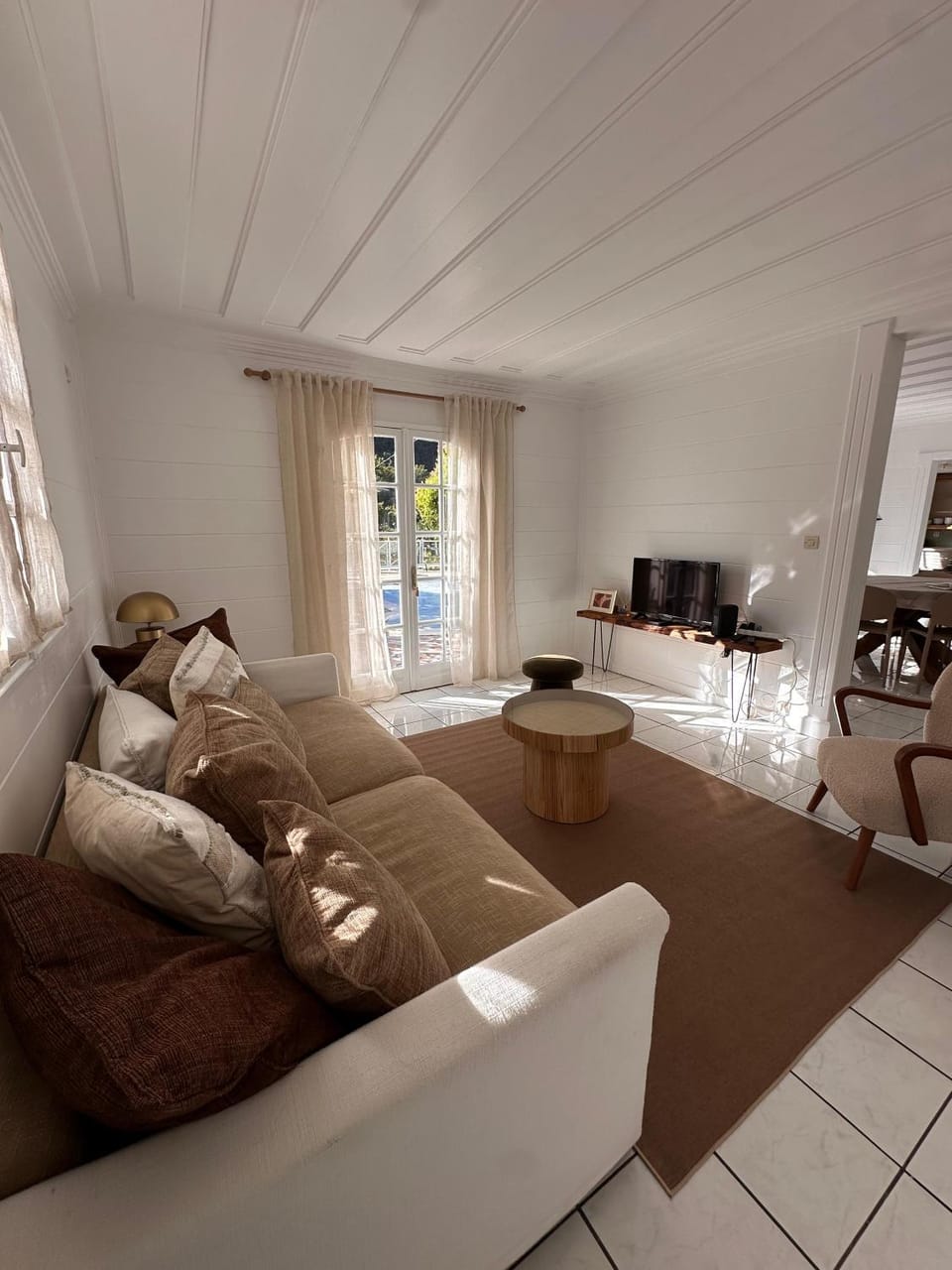 TV and multimedia, Living room
