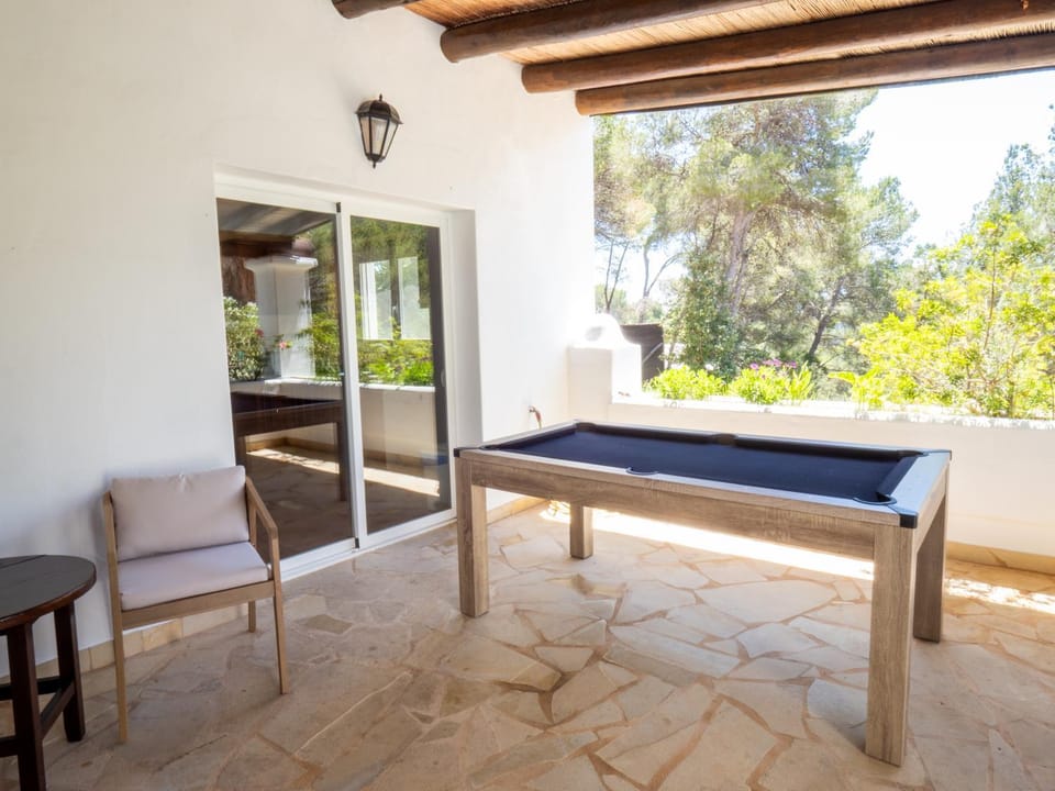 Off site, Billiard, Table tennis