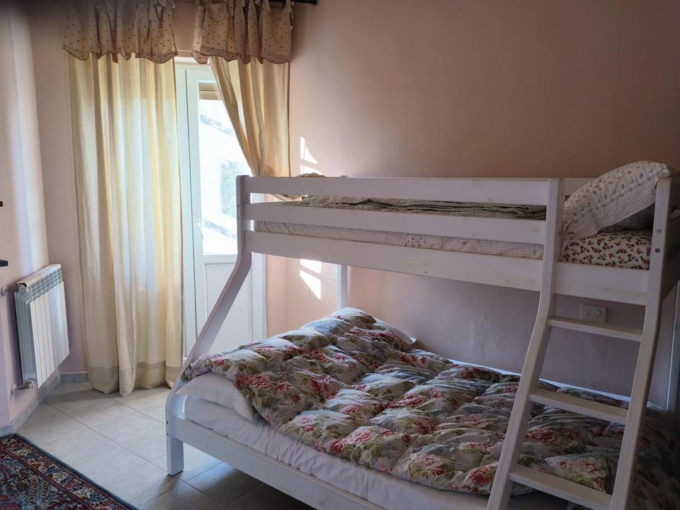 incisa77 House in Lombardy