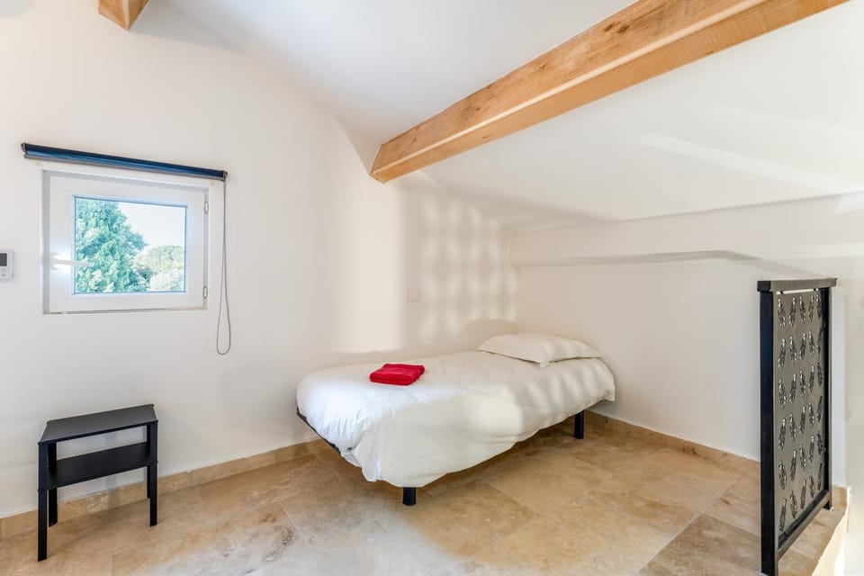 Property building, Living room, Bedroom