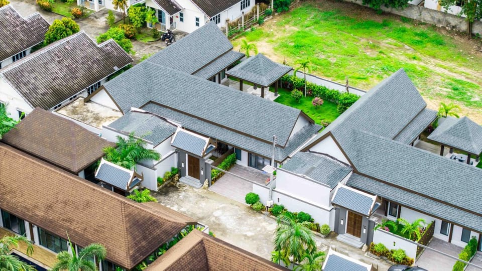 summer stay pool villa Villa in Chalong