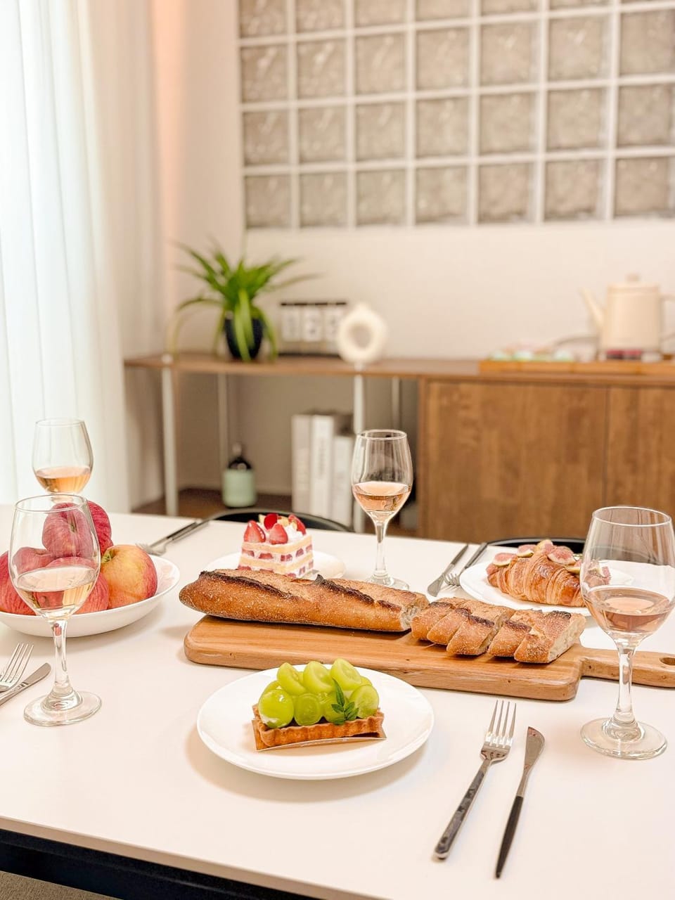 Dongdaemun Hans Stay Dongdaemun 15mins, Seongsu 10mins, Korea Kyunghee Hanyang University, Private 2 room, Subway Station 10mins Apartment in Seoul