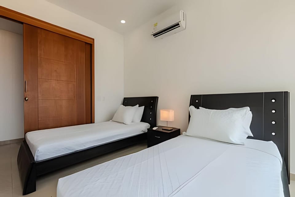 Spectacular ocean view - Infinito 1002 Building Apartment in Cartagena