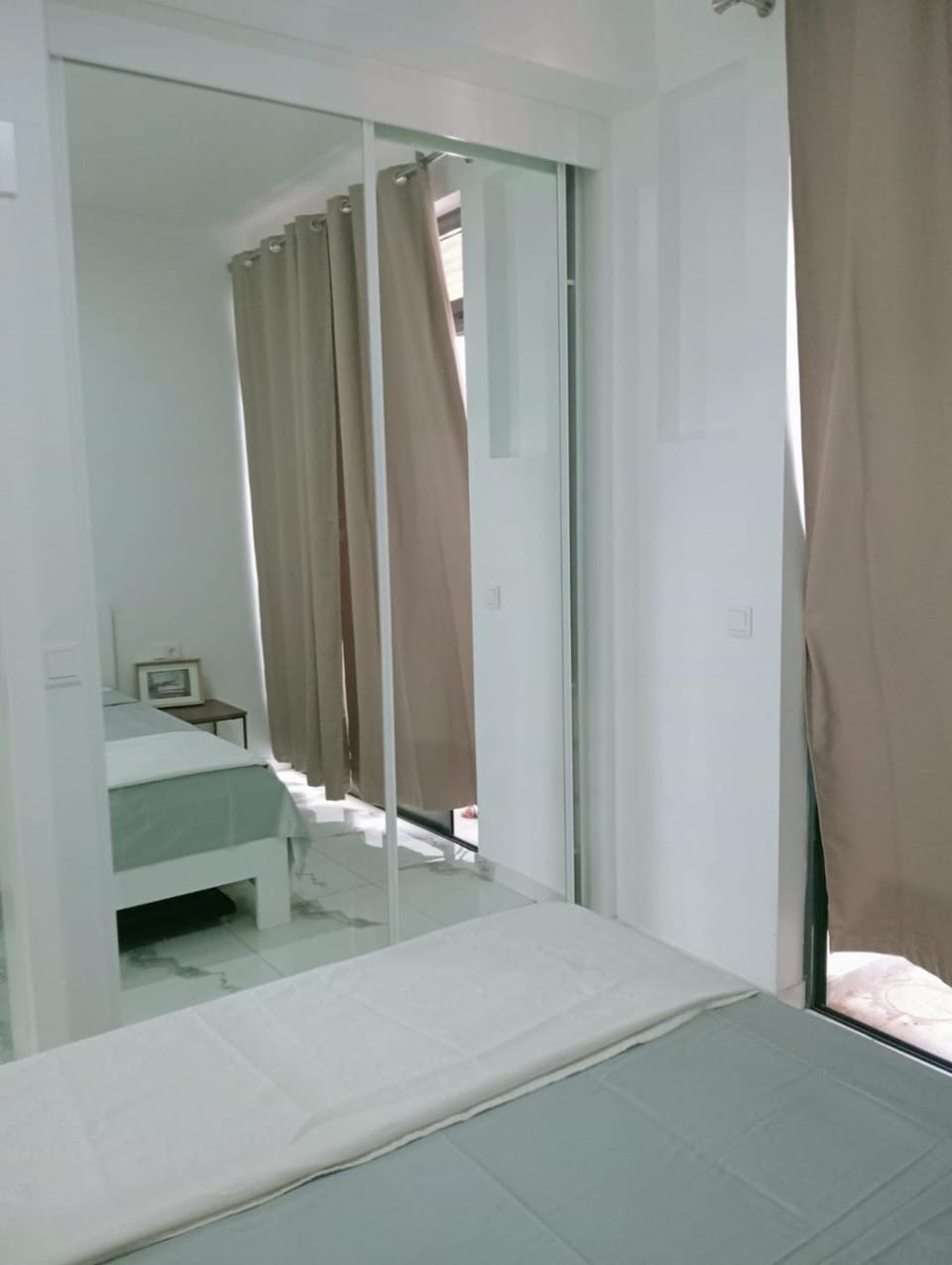 Bed, Bathroom, Bedroom, towels