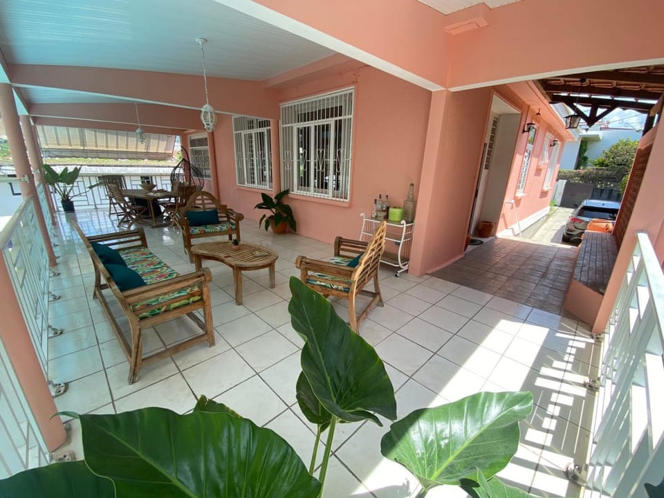 Haut de villa de tanding Villa in Fort-de-France