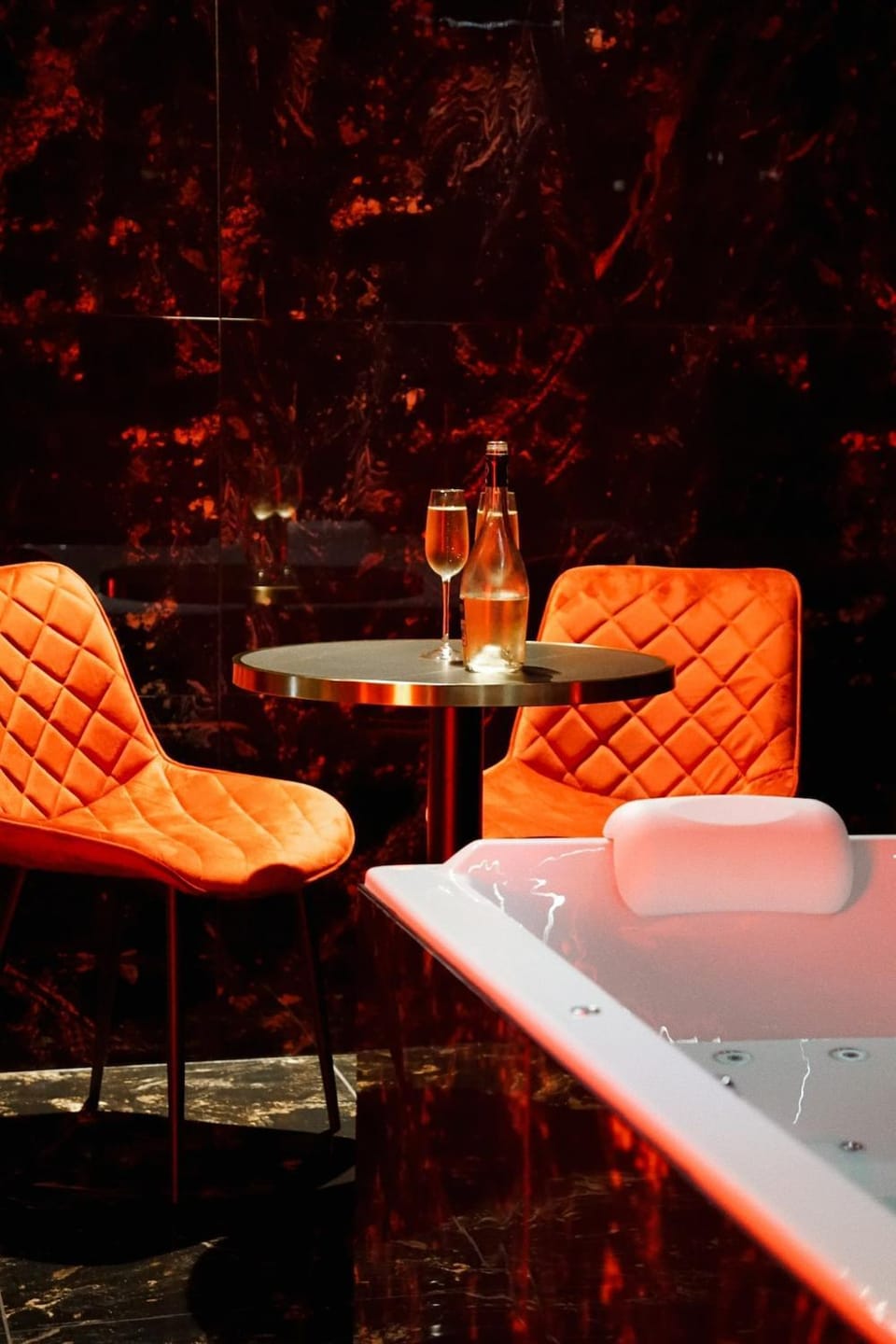 Seating area, Drinks