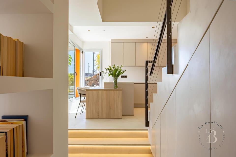 Kitchen or kitchenette, wardrobe