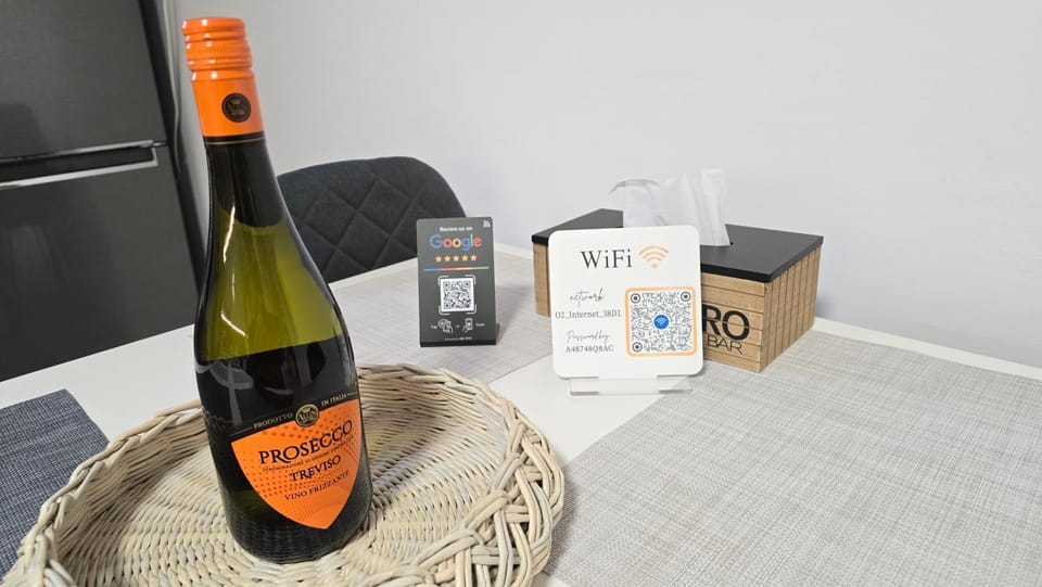 Food and drinks, Drinks, Alcoholic drinks, internet