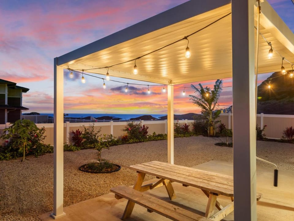 Kalo Homes - Makaha Valley Oasis House in Makaha Valley